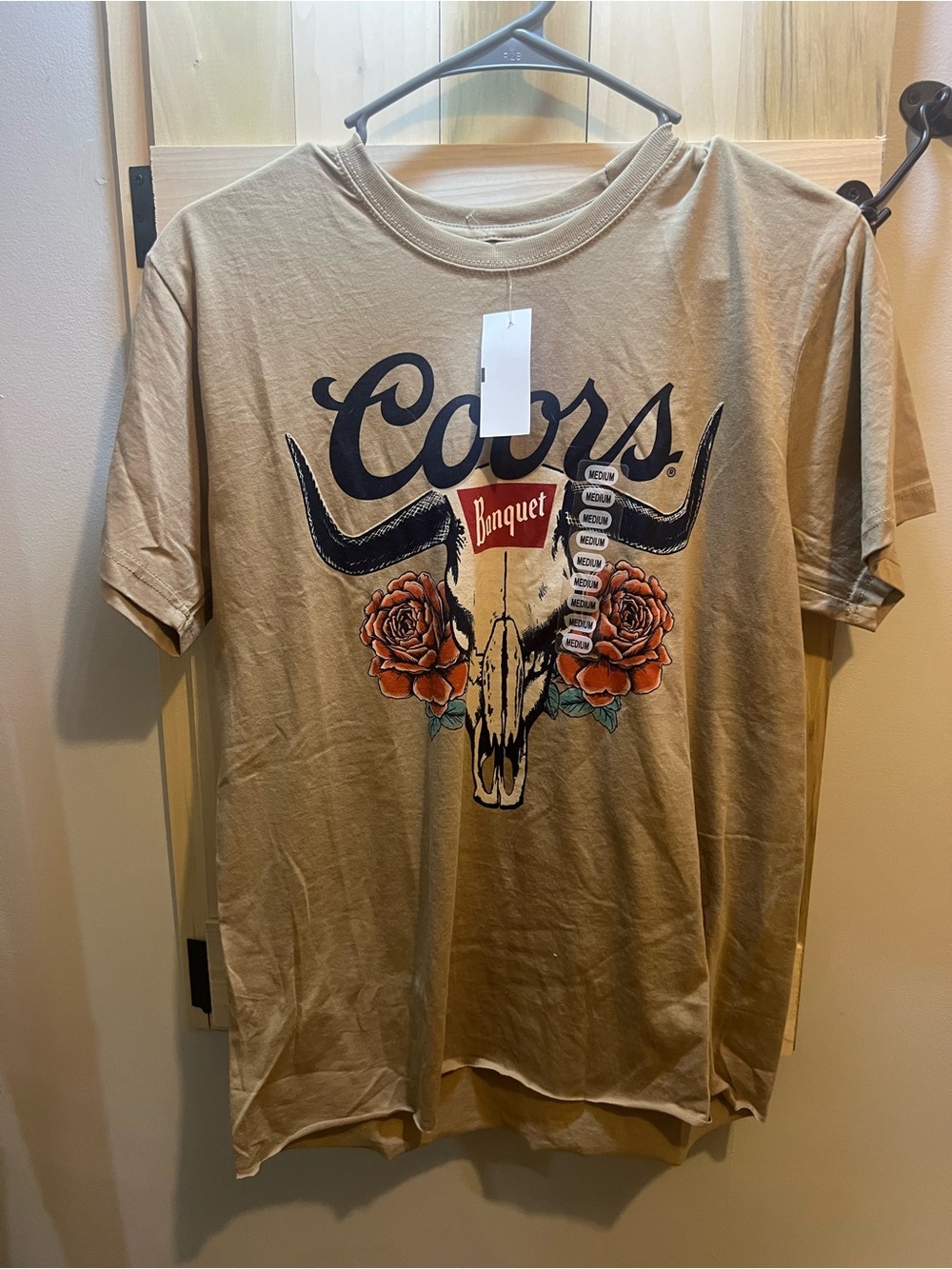 Coors x Banquet Women's Short-Sleeve Graphic Tee in Tan